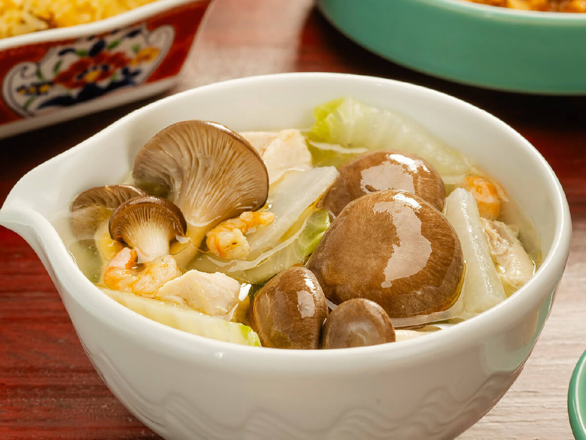 霜降りひらたけと大根の蒸しスープ
