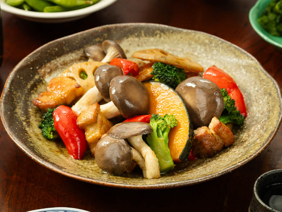 霜降りひらたけと彩り野菜の炒め煮