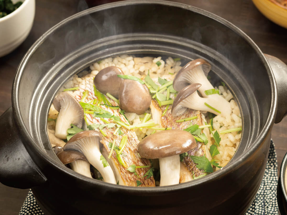 霜降りひらたけと鯛の炊き込み御飯